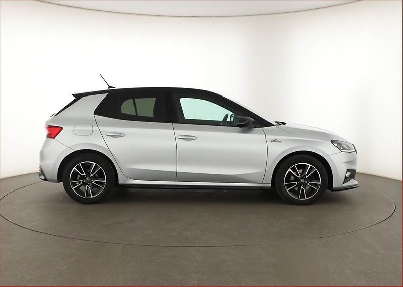 Škoda Fabia (2025) 1.5 TSI, Monte Carlo, FullLed - fotka 6 z 20