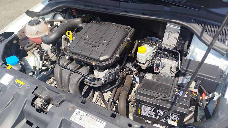 Škoda Fabia (2018) 1.0 MPi  ++ klimatizace ++ - fotka 17 z 26