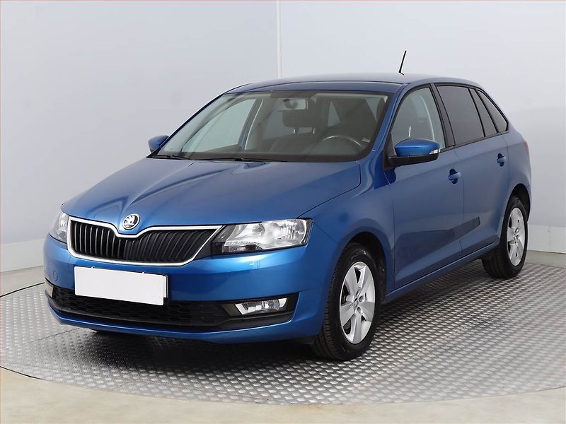 Škoda Rapid (2019) Spaceback 1.0 TSI - fotka 2 z 13