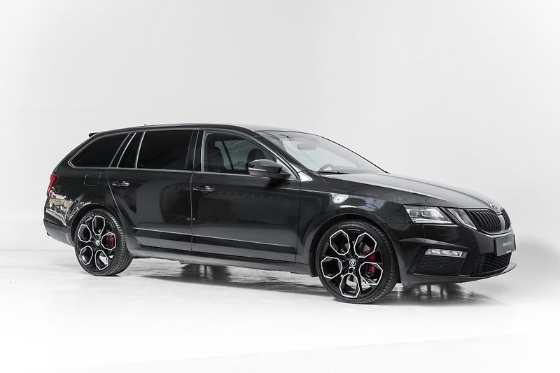 Škoda Octavia RS, rozvody*DSG*tažné - fotka 2 z 38