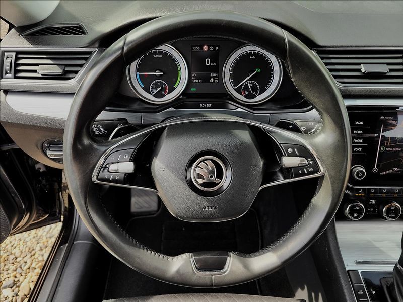 Škoda Superb 1,4 TSI,PHEV,DSG,Clever - fotka 21 z 49