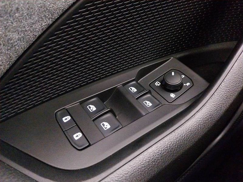 Škoda Octavia (2024) Top Selection 2.0 TDI - fotka 24 z 26