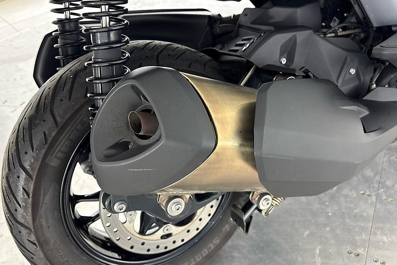 BMW C 400 GT - fotka 6 z 13