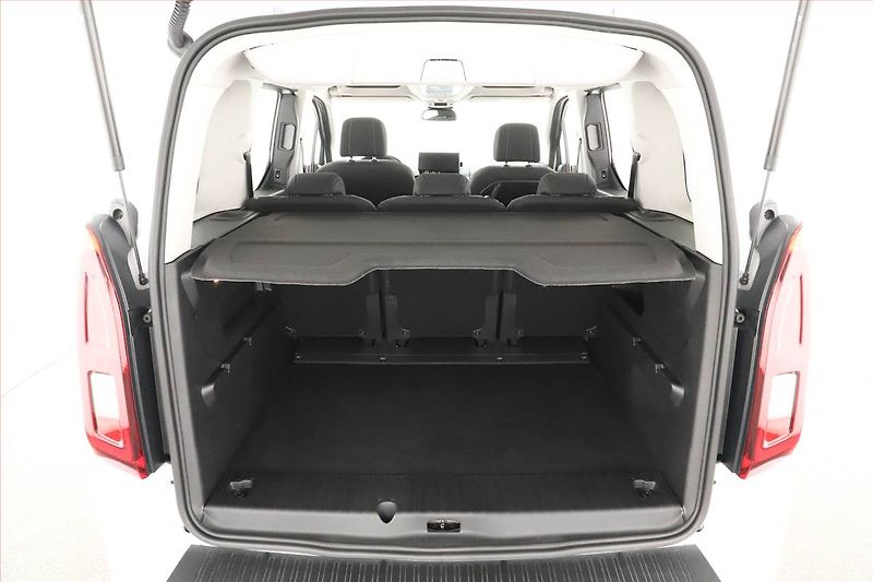 Fiat Dobló (2025) 1.5 BlueHDi, 5Míst, ČR, 1Maj - fotka 19 z 20