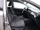 Toyota Auris 1,6 i 97kW Serv. Kniha - náhled 12