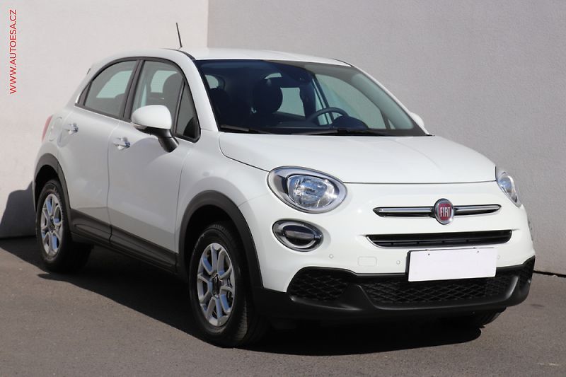 Fiat 500X (2018) 1.4 MultiAir, Lounge, AT - fotka 1 z 3
