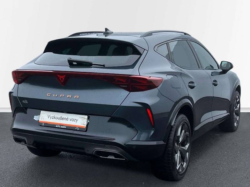 Cupra Formentor (2024) 1.5 eTSI DSG - fotka 19 z 20