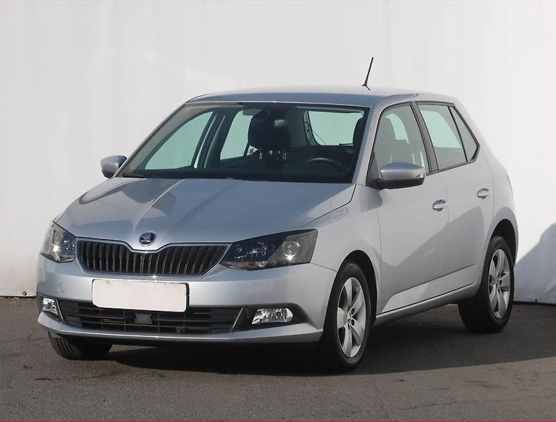 Škoda Fabia (2018) 1.0 TSI, ČR,1.maj, Serv.kniha - fotka 2 z 19