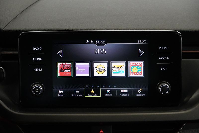 Škoda Kamiq 1.0TSI DSG Style,DPH,ČR,TAŽNÉ - fotka 23 z 29