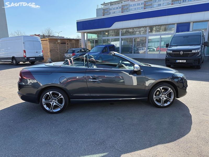 Renault Mégane 2.0 dCi 118kW - fotka 16 z 43