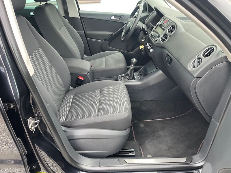 Volkswagen Tiguan (2010) 1.4 TSI Serviska - fotka 14 z 20
