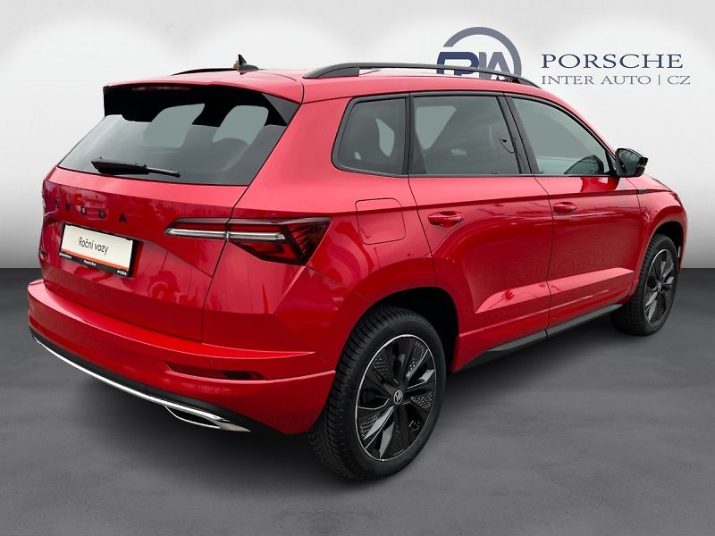 Škoda Karoq SPORTLINE 1,5TSI DSG 110kW - fotka 2 z 24