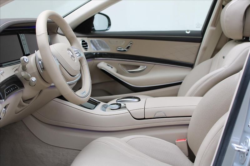 Mercedes-Benz Třídy S S 63 AMG/25.200km/TOP/CZ - fotka 15 z 46