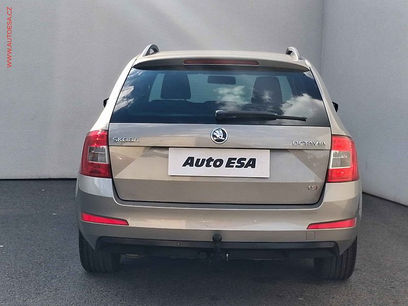 Škoda Octavia (2013) 1.4 TSi, Active, TZ, +kola - fotka 5 z 18