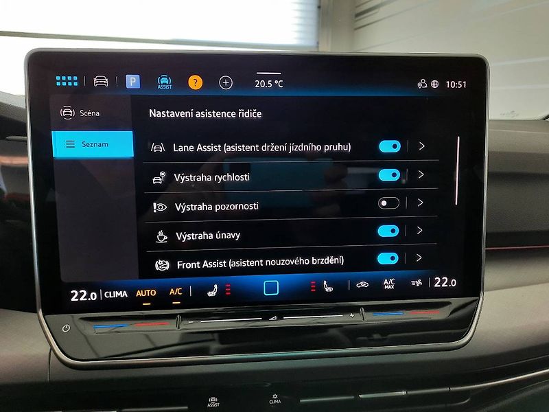 Volkswagen Golf Variant (2025) People 1.5 eTSI (85kW/116k) DS - fotka 16 z 25