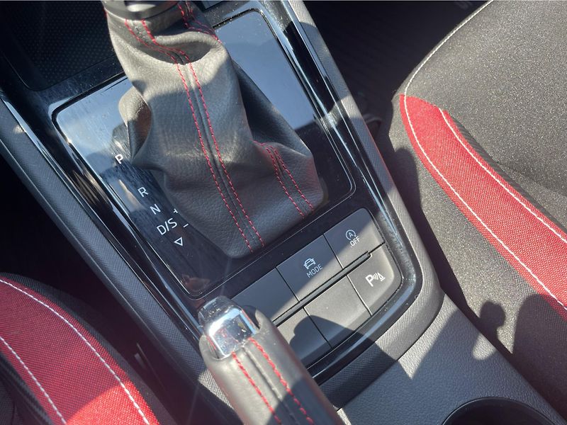 Škoda Scala 1.5 TSi DSG 7st. Monte Carlo - fotka 23 z 28