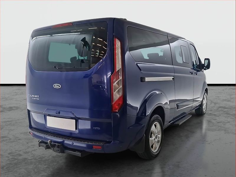 Ford Tourneo Custom (2016) Titanium 2.0 EcoBlue, ČR - fotka 5 z 18