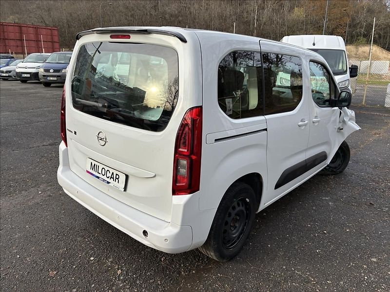 Opel Combo 1.2 T 81 kW 5 míst ČR DPH - fotka 5 z 17