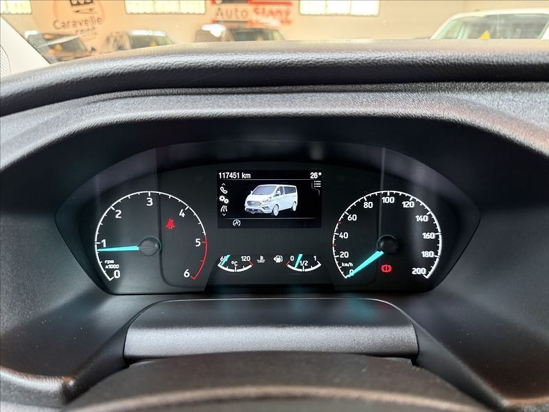 Ford Tourneo Custom 2,0 Long,96kW,po servisu - fotka 25 z 30
