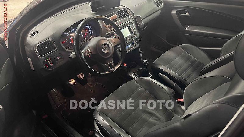 Volkswagen Polo (2012) 1.6 TDi - fotka 3 z 3