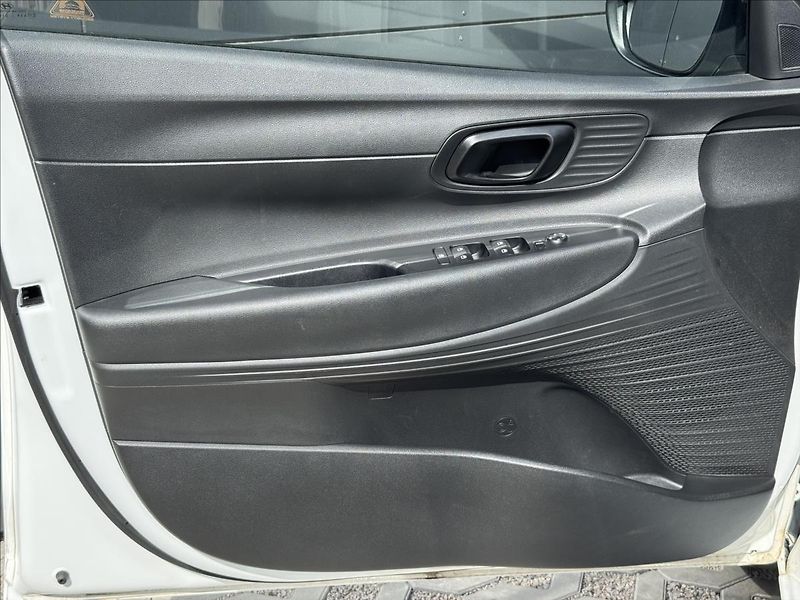 Hyundai i20 1,2 i WAVE ZÁRUKA ČR DPH - fotka 25 z 26