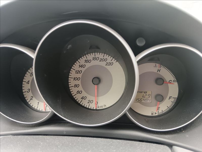 Mazda 3 1,4 i Sport CE - fotka 20 z 20