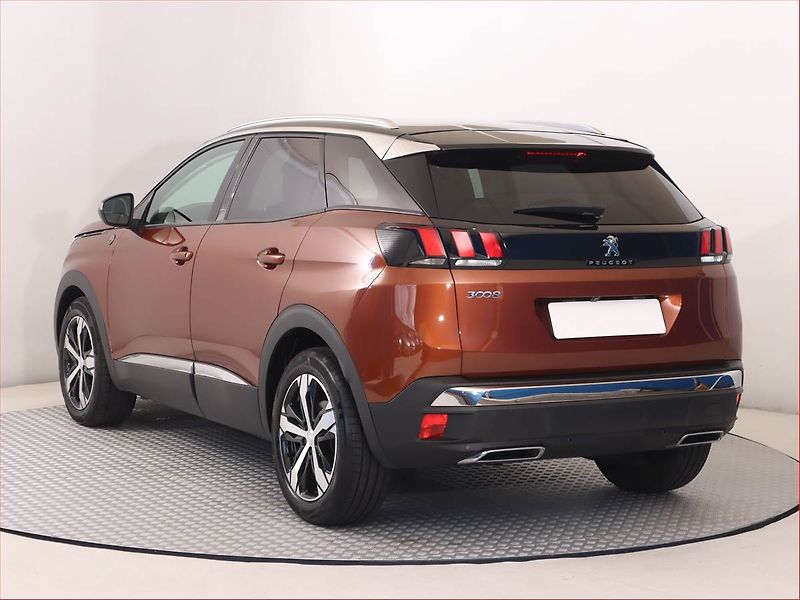 Peugeot 3008 (2020) Active 1.5 BlueHDi, Automat - fotka 4 z 22