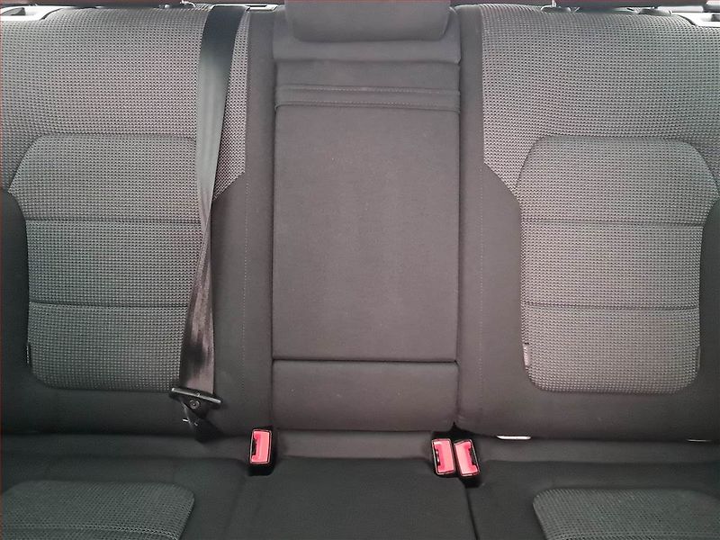 Volkswagen Passat (2013) 2.0 TDI, Automat, Xenony - fotka 10 z 16