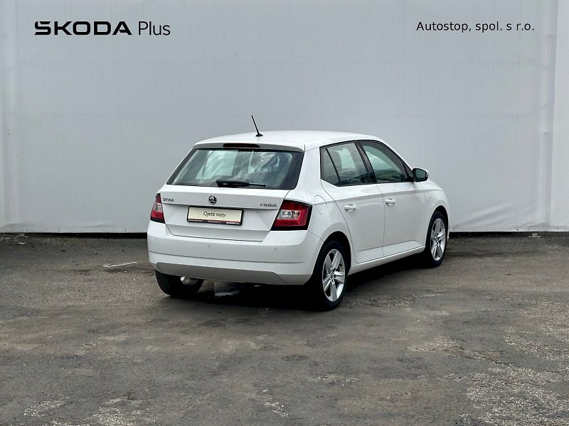 Škoda Fabia (2018) 1,0 TSI / 70 KW / Style Plus - fotka 2 z 30