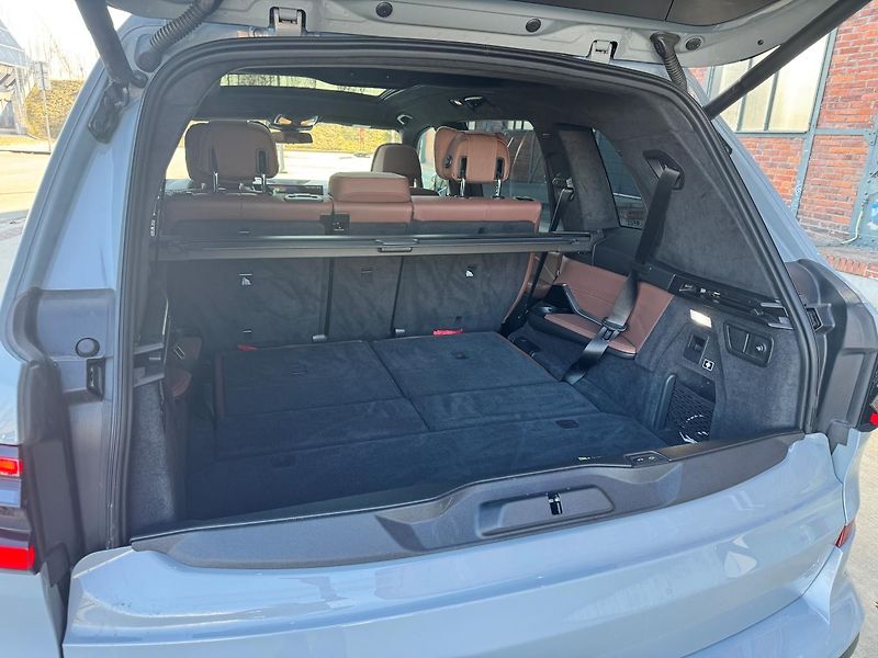 BMW X7 (2025) xDrive40d M SPORT PRO + Záruka - fotka 12 z 34