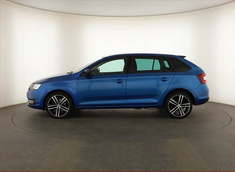 Škoda Rapid (2015) Spaceback 1.2 TSI, Tempomat - fotka 3 z 15