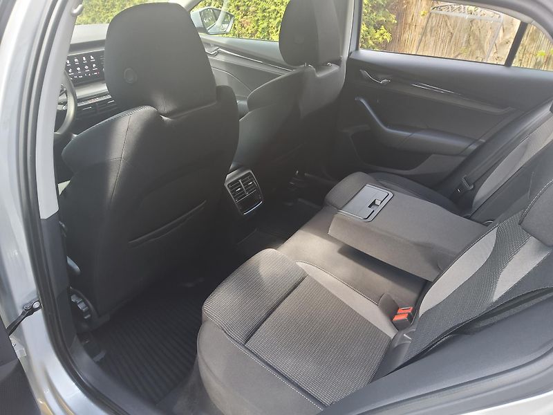 Škoda Octavia (2023) 2.0TDI 85kw Amb 1maj ČR tažné - fotka 10 z 26