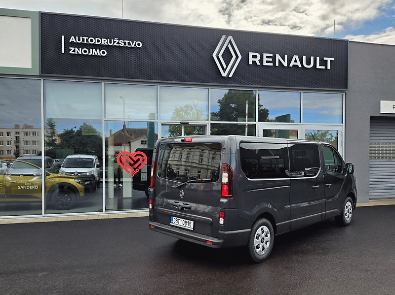 Renault Trafic (2026) L2 Equilibre Blue dCi 150  Com - fotka 5 z 13