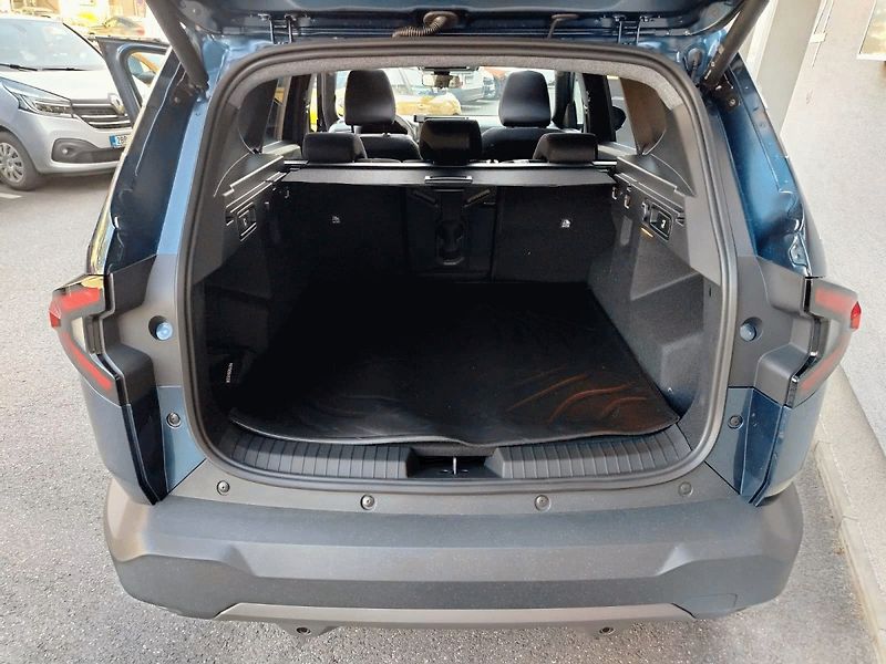 Dacia Bigster (2026) Extreme Hybrid 155 (automat) - fotka 10 z 13