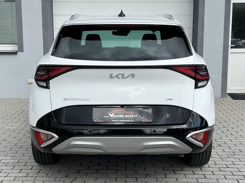 Kia Sportage (2023) 1.6T-GDI 169kW 4x4 AT TOP - fotka 6 z 28