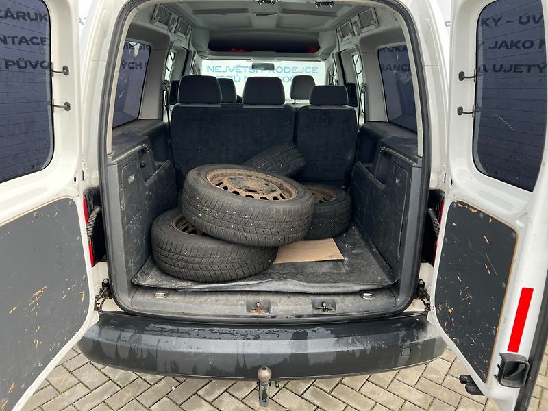 Volkswagen Caddy (2013) MAXI 2.0TDi 103kW! ČR! TAŽNÉ - fotka 10 z 21