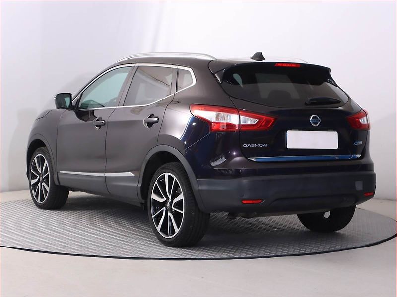 Nissan Qashqai (2014) 1.6 dCi, Serv.kniha, Kůže - fotka 4 z 22