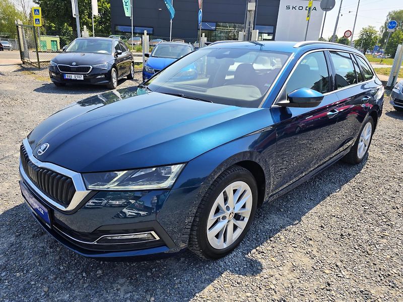 Škoda Octavia 2.0TDI DSG STYLE+ MATRIX ČR! - fotka 8 z 44