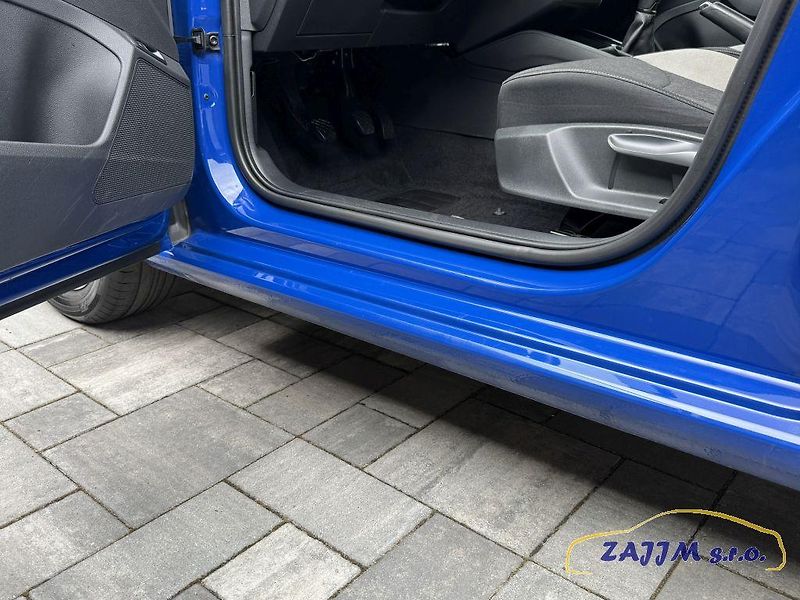 Škoda Scala Style plus 81kw + el kufr - fotka 34 z 51