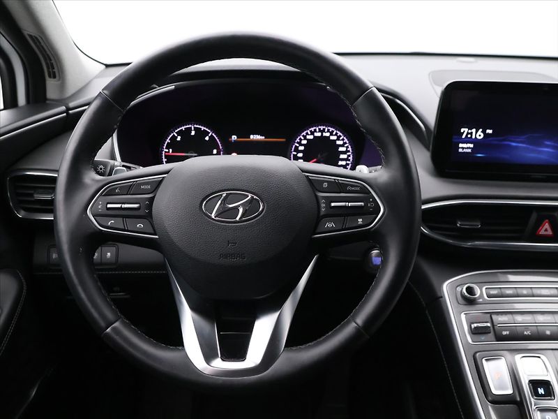 Hyundai Santa Fe 2.2 CRDi 142kW Style CZ DPH - fotka 15 z 29