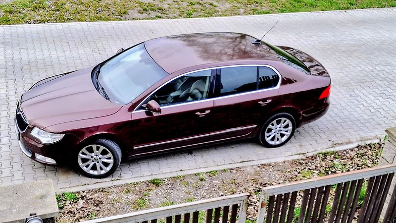 Škoda Superb 2.0 TDI 125 kw 1. majitel  - fotka 21 z 21