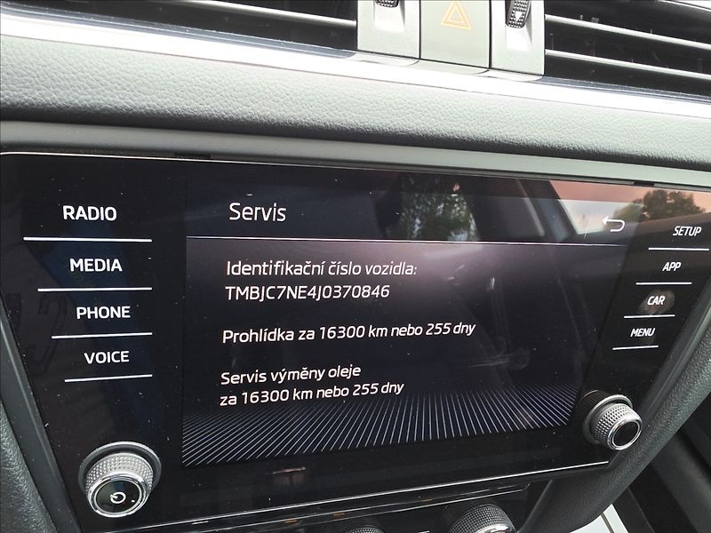 Škoda Octavia 1,4TSi 110KW Ambition 92TKM - fotka 18 z 39
