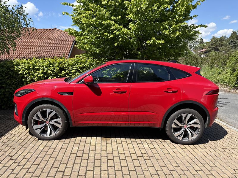 Jaguar E-Pace (2021) D200 AWD Dynamic - fotka 1 z 14