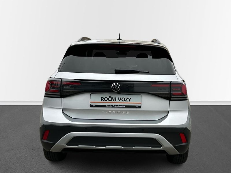 Volkswagen T-Cross People 1,0 TSI - fotka 9 z 23