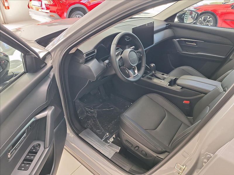 Mazda CX-5 (2026) 2,5 G 141ps 6AT AWD Homura PAN - fotka 4 z 17
