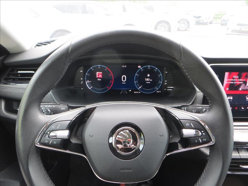 Škoda Octavia 2,0 TDI Style ČR - fotka 20 z 22