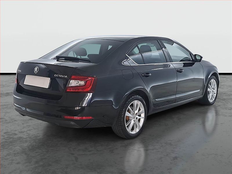 Škoda Octavia (2017) Style 1.8 TSI, Serv.kniha - fotka 5 z 18