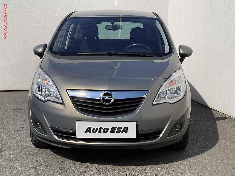 Opel Meriva (2012) 1.4 T 150, Edition - fotka 2 z 16