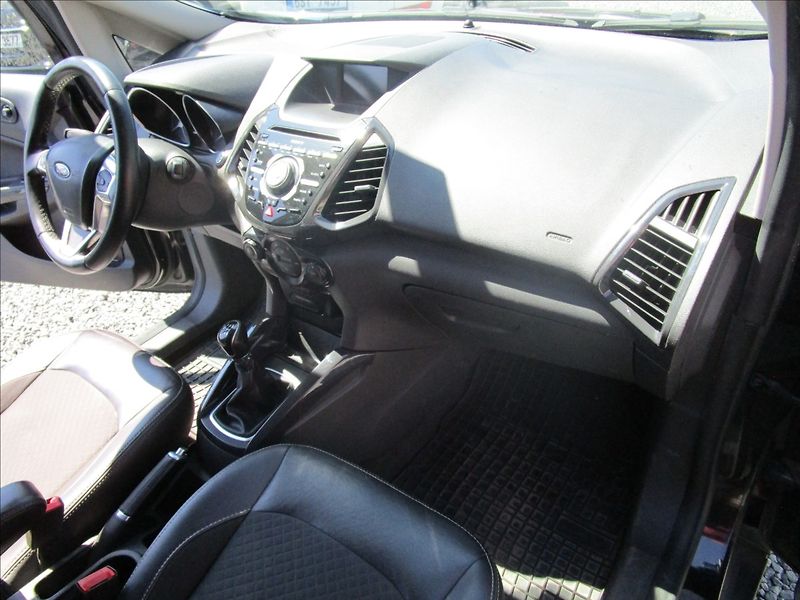 Ford EcoSport 1.5TDCi aut. Klima - fotka 15 z 38