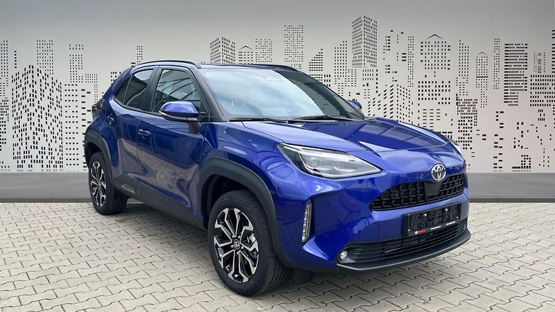Toyota Yaris Cross 1.5L HEV130 CVT 4X4 Style - fotka 2 z 6